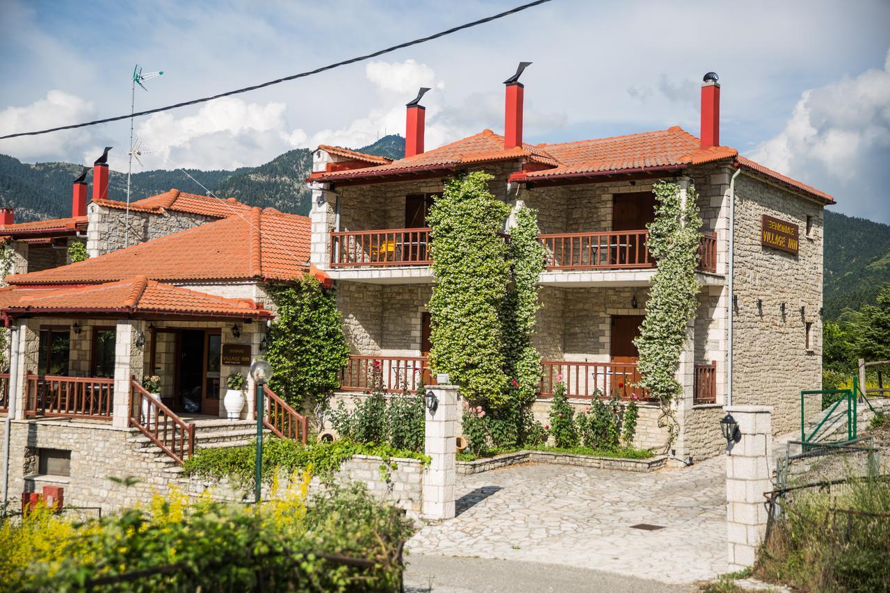 Village Inn Ano Khora Bagian luar foto